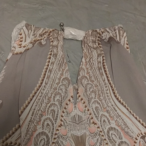 Blouse - Picture 4 of 6